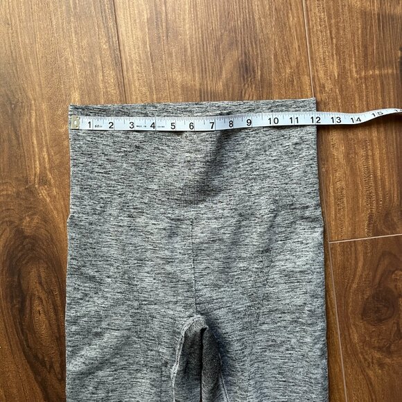 LNDR Chisel Leggings (black and grey set- 2 count) #1 - Picture 13 of 16